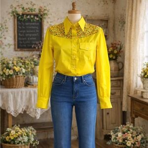 Vintage 1970s Nylon Windbreaker Material SKYR Yellow & Floral Button Down Blouse